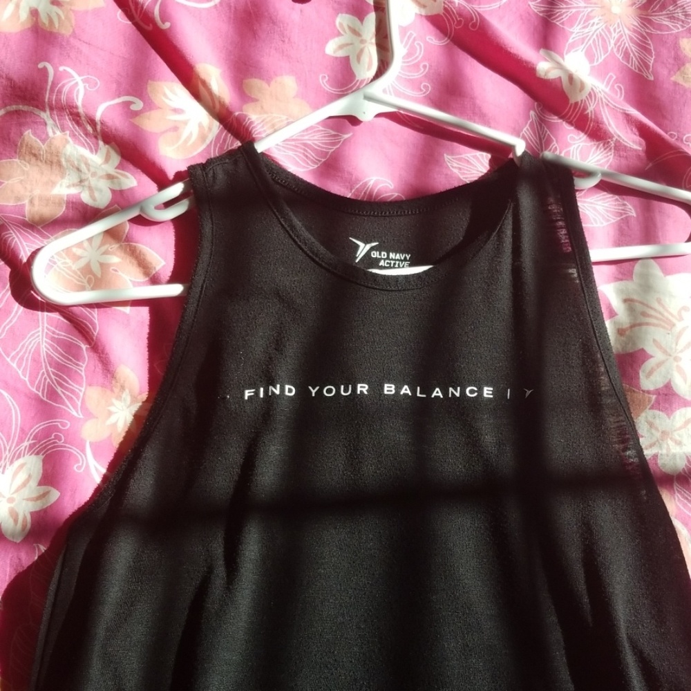 ATHLETIC SHIRT